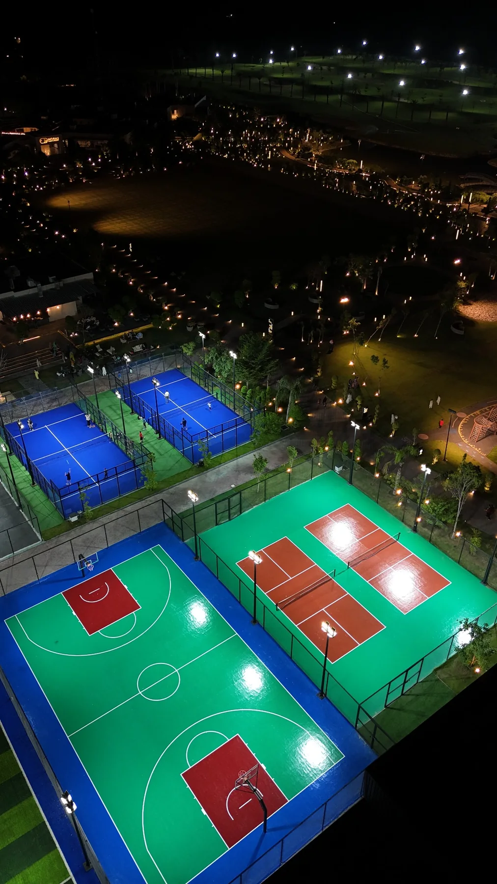 Outdoor sports courts at Naturals